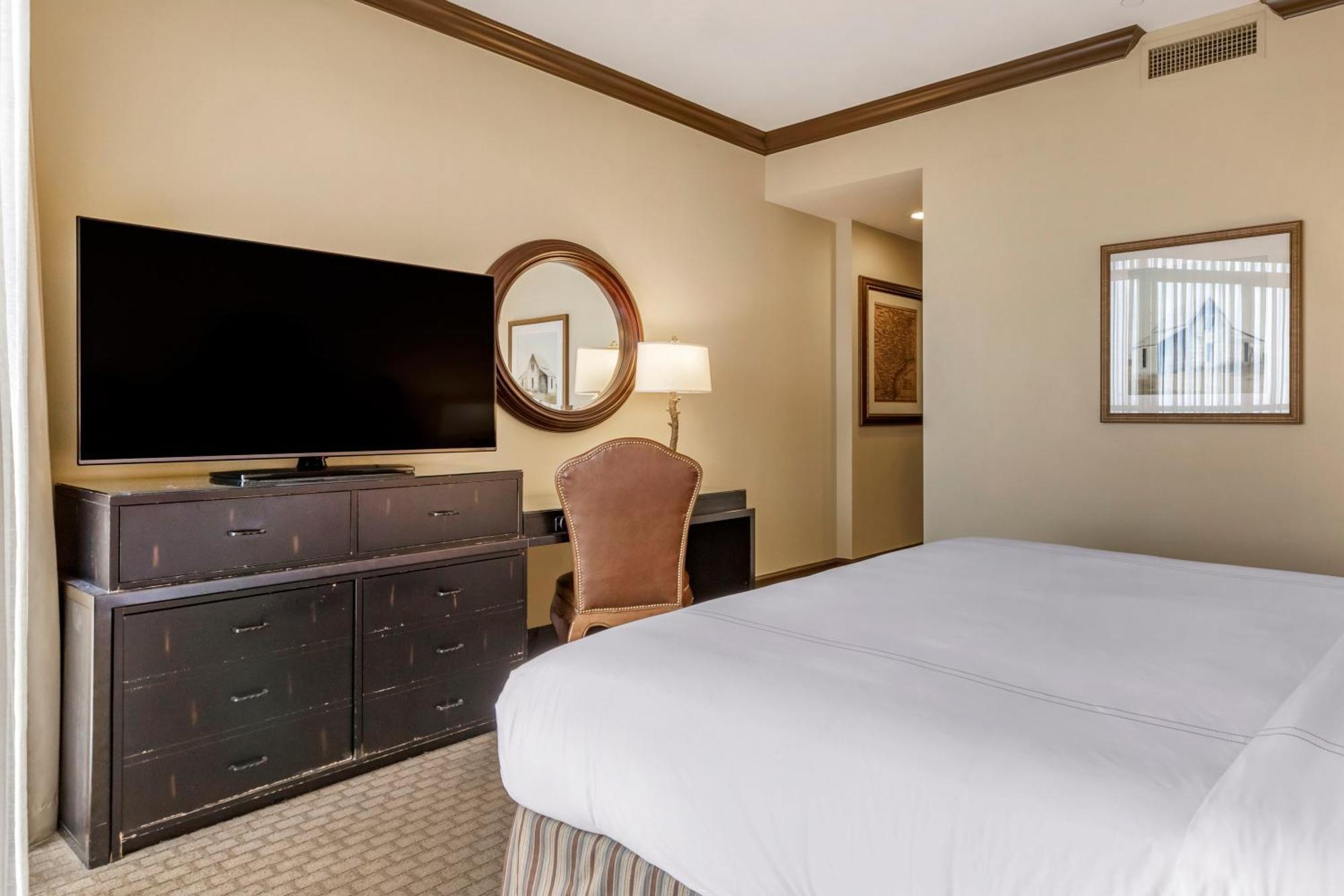 Hotel Omni Downtown Austin